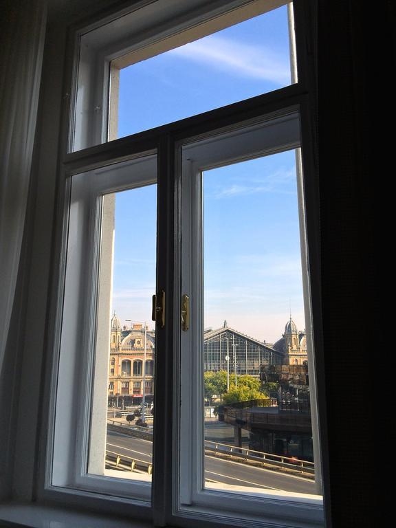 Hello Downtown Apartment - Eiffel Budapest Rom bilde