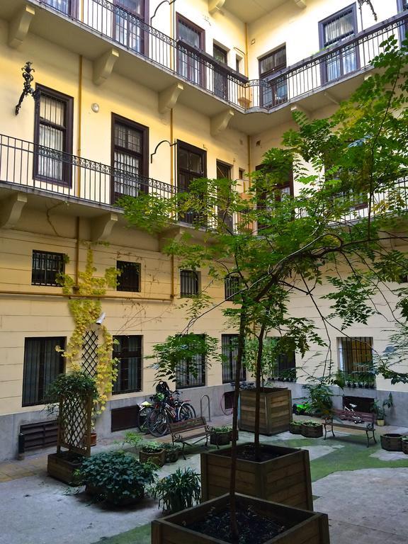 Hello Downtown Apartment - Eiffel Budapest Rom bilde